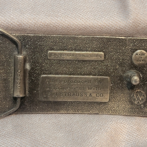 Vtg 1975 Levi Strauss & Co. Bergamot Brass Works Belt Buckle. Made In USA - Picture 2 of 8